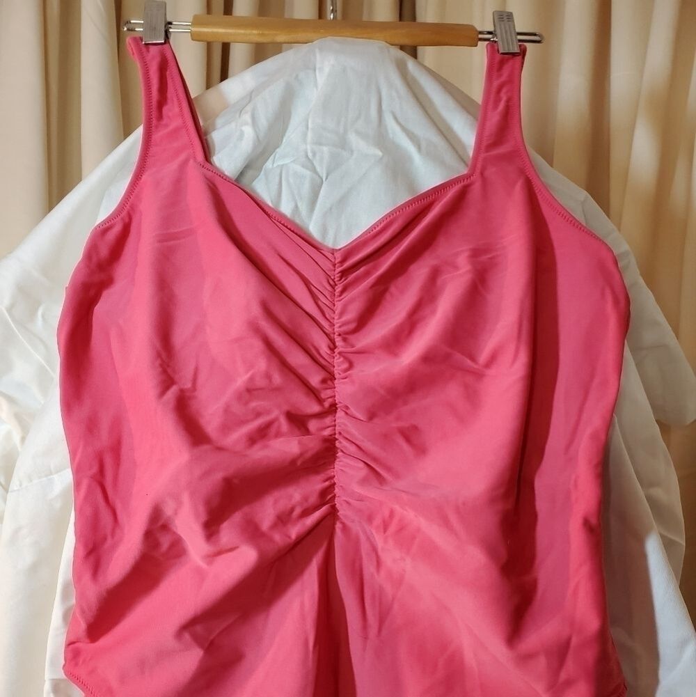 0054. EUC ~ Speigal ~ Full Coverage ~ Swimsuit ~ Sweetheart Neckline ~ Ruched
